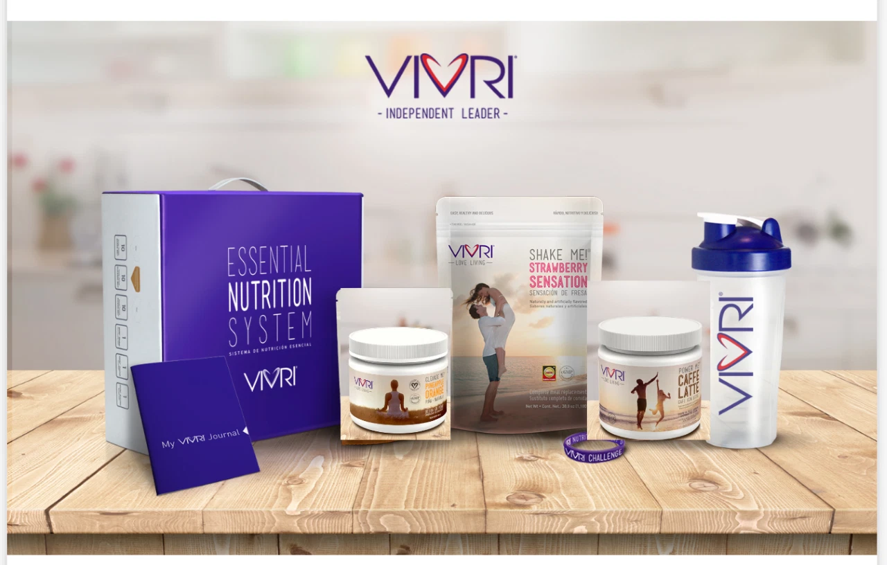 VIVRI SNE / ShakeMe: Strawberry * PowerMe: CaffeLatte * CleanseMe: Pineapple