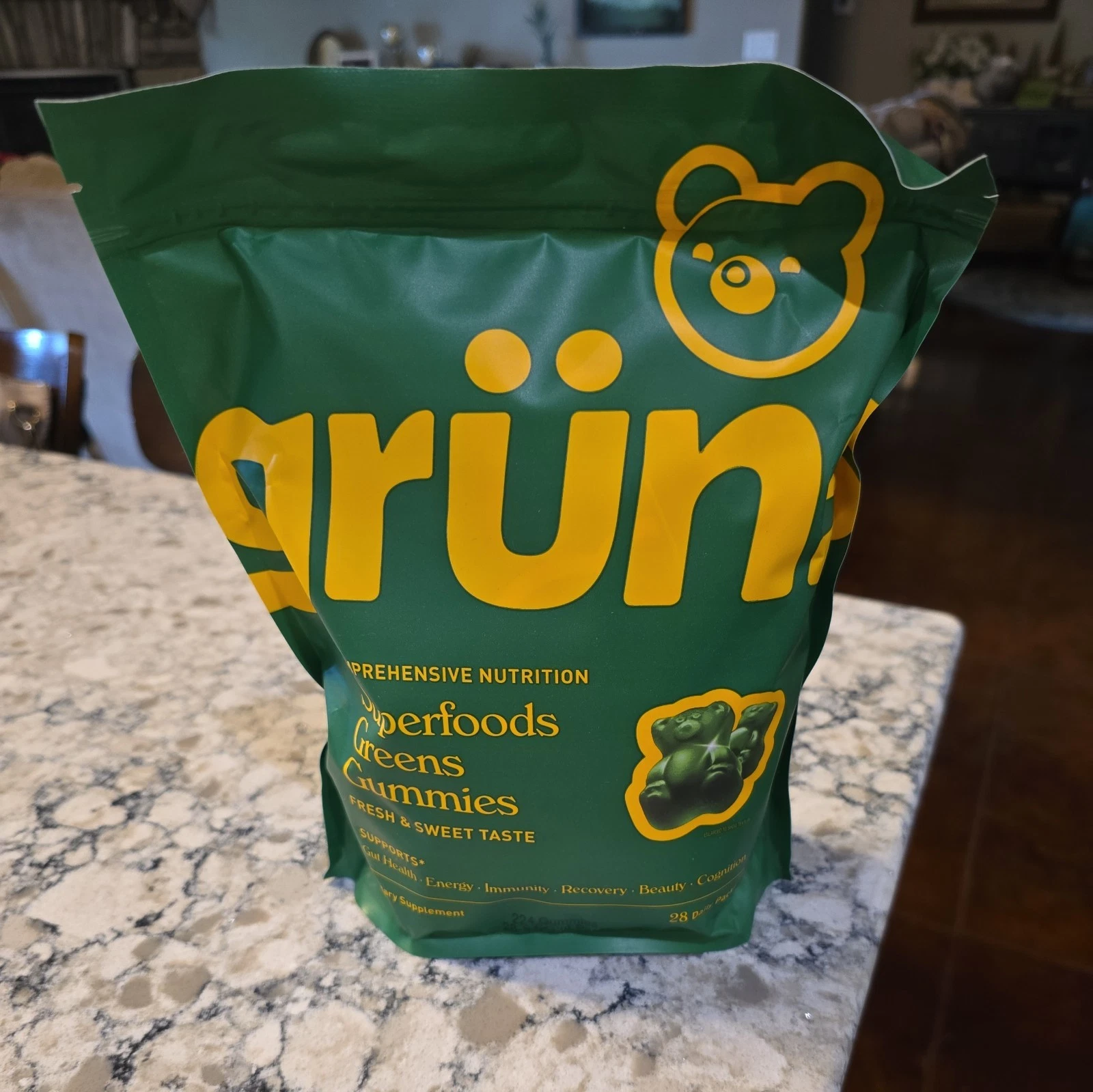 Gruns Superfood Daily Greens Vitamins Gummies 28 Packs Per Bag EXP 11/26 🥬