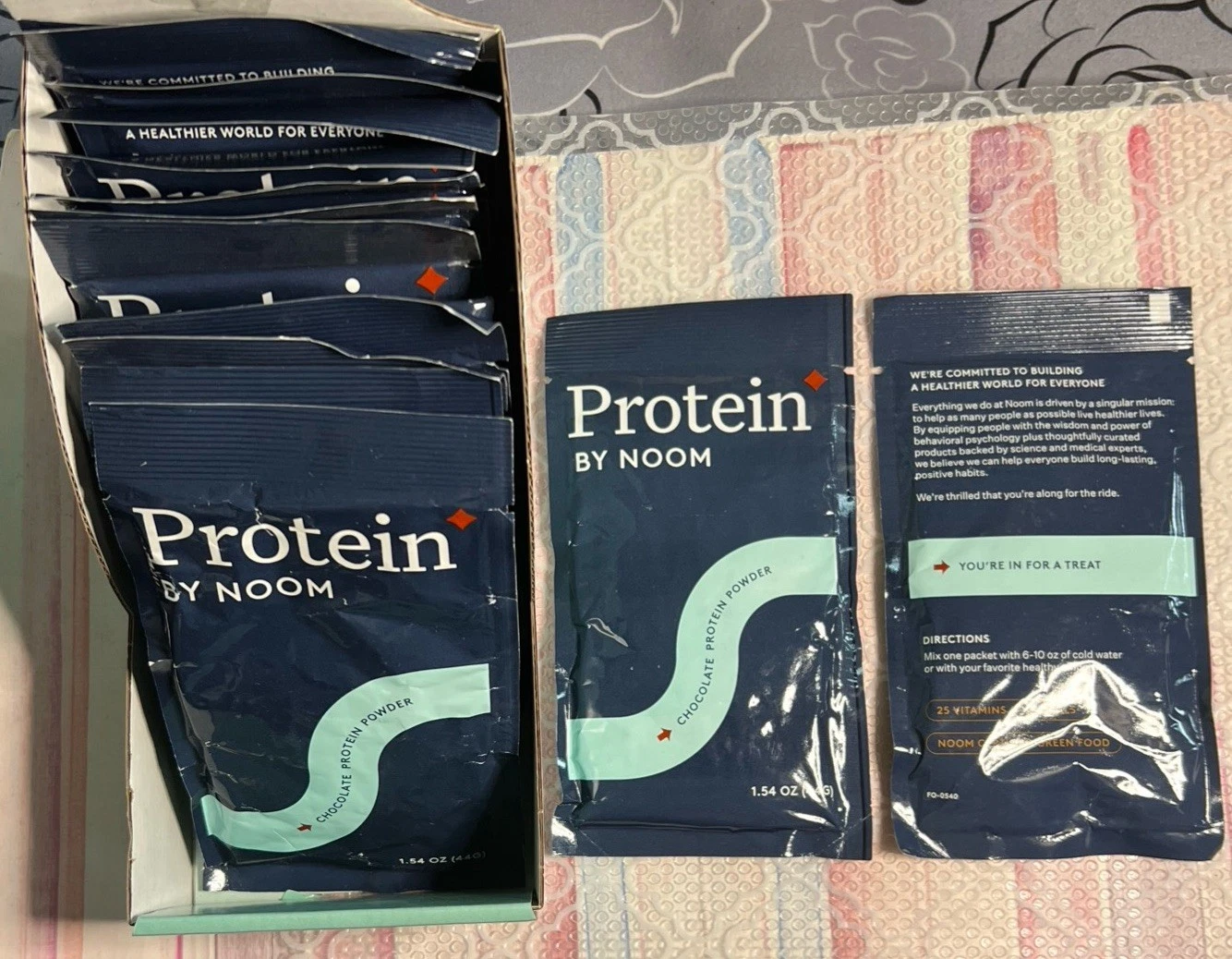 NOOM Chocolate Protein Vitamins Minerals 15 Packets Exp 12/25