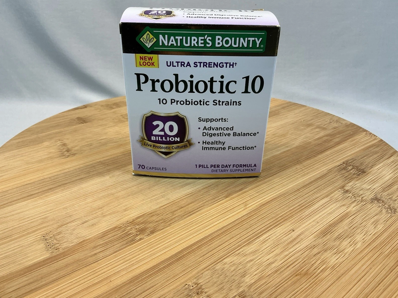 Nature’s Bounty Ultra Strength Probiotic 10 70 Capsules NIB Exp. 01/26