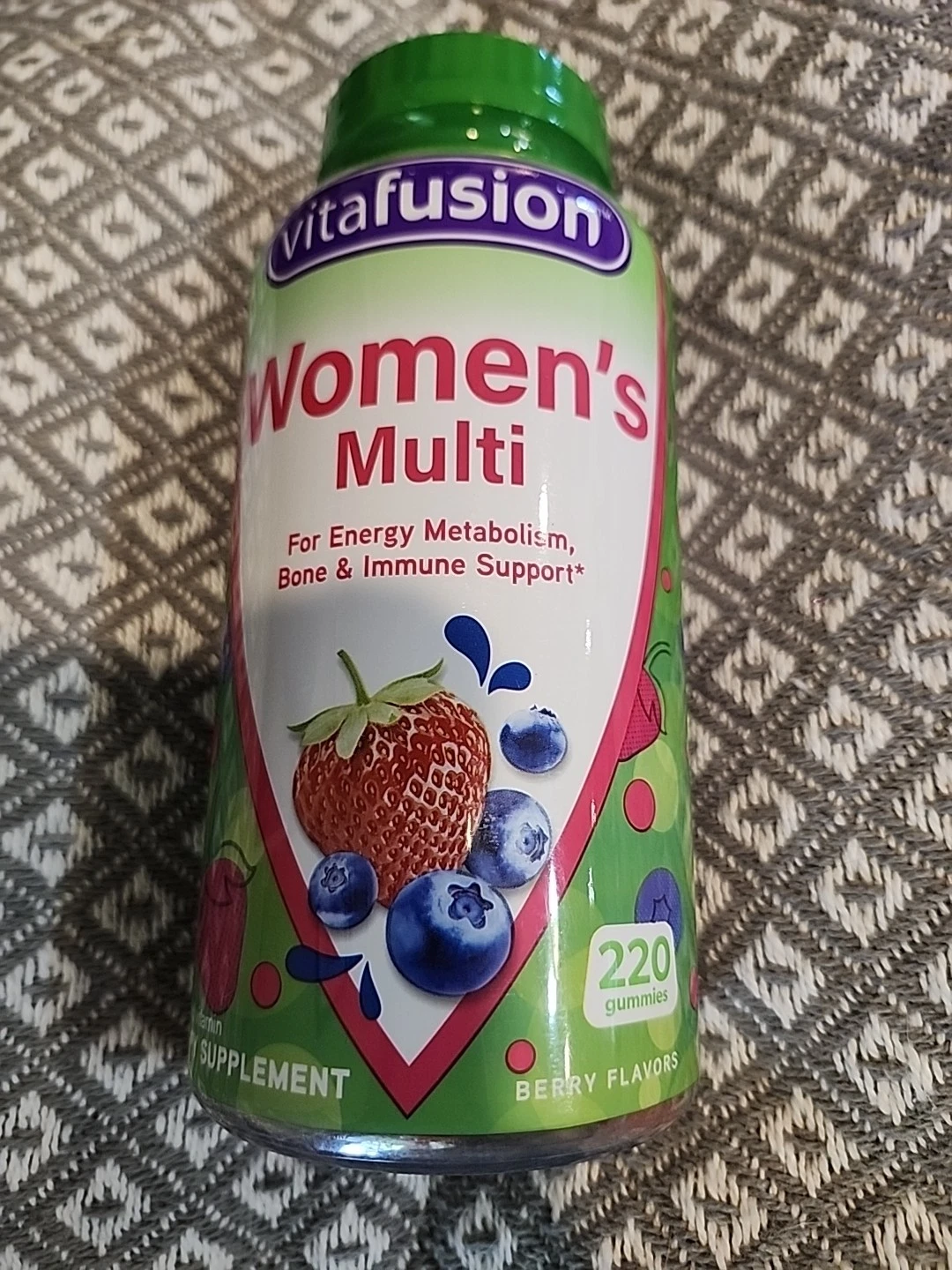 Vitafusion Women's Multivitamin Gummies 220 ct EXP 06/2026 NEW & SEALED