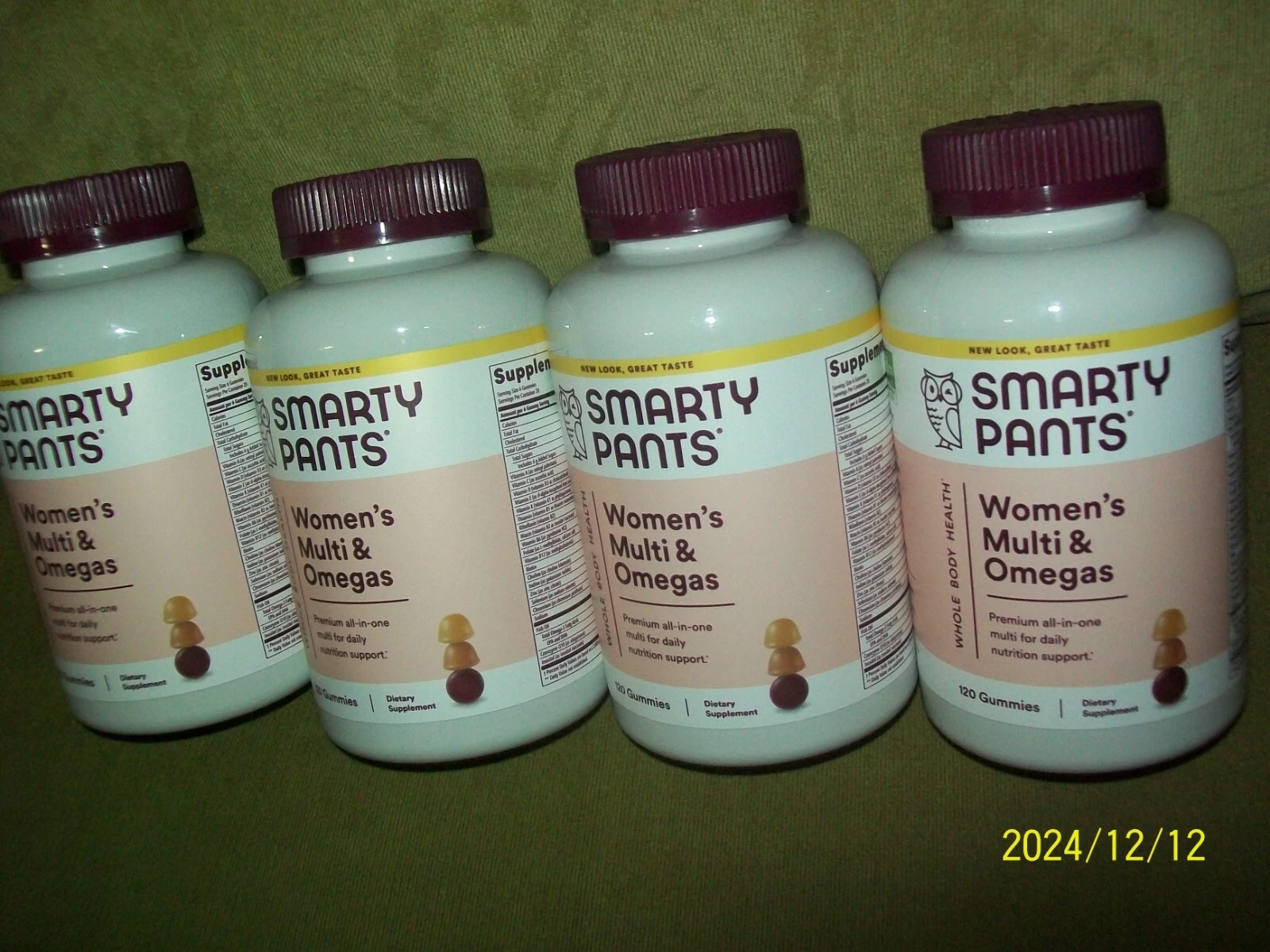 🦉 4 PK Lot SmartyPants Women's Multi & Omegas Gummies - 120ct ea Exp 03/2026